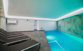 Apartments Maleric With Indoor Pool And Wellness