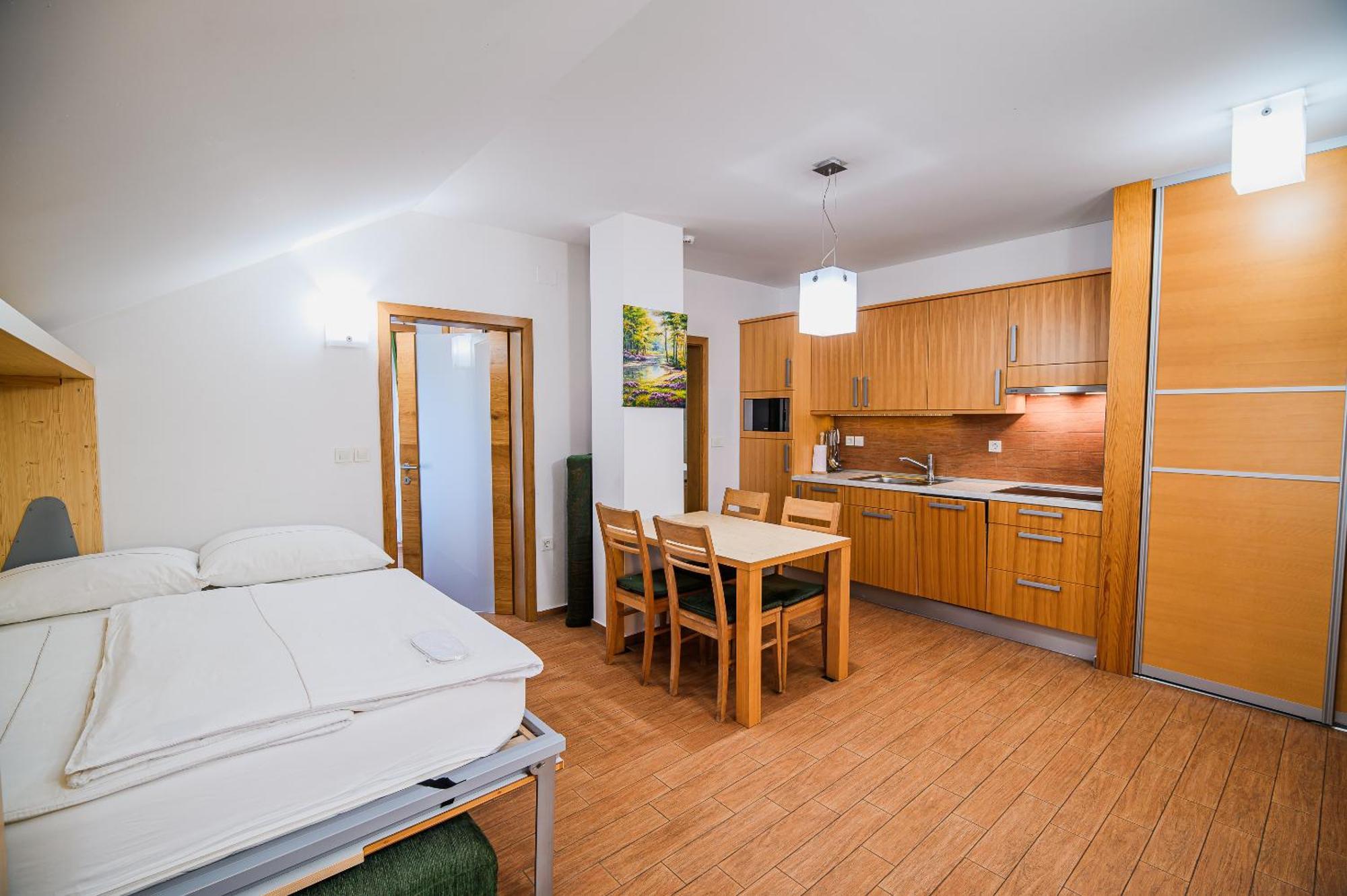 Apartments Maleric With Indoor Pool And Wellness Dragatus Room photo